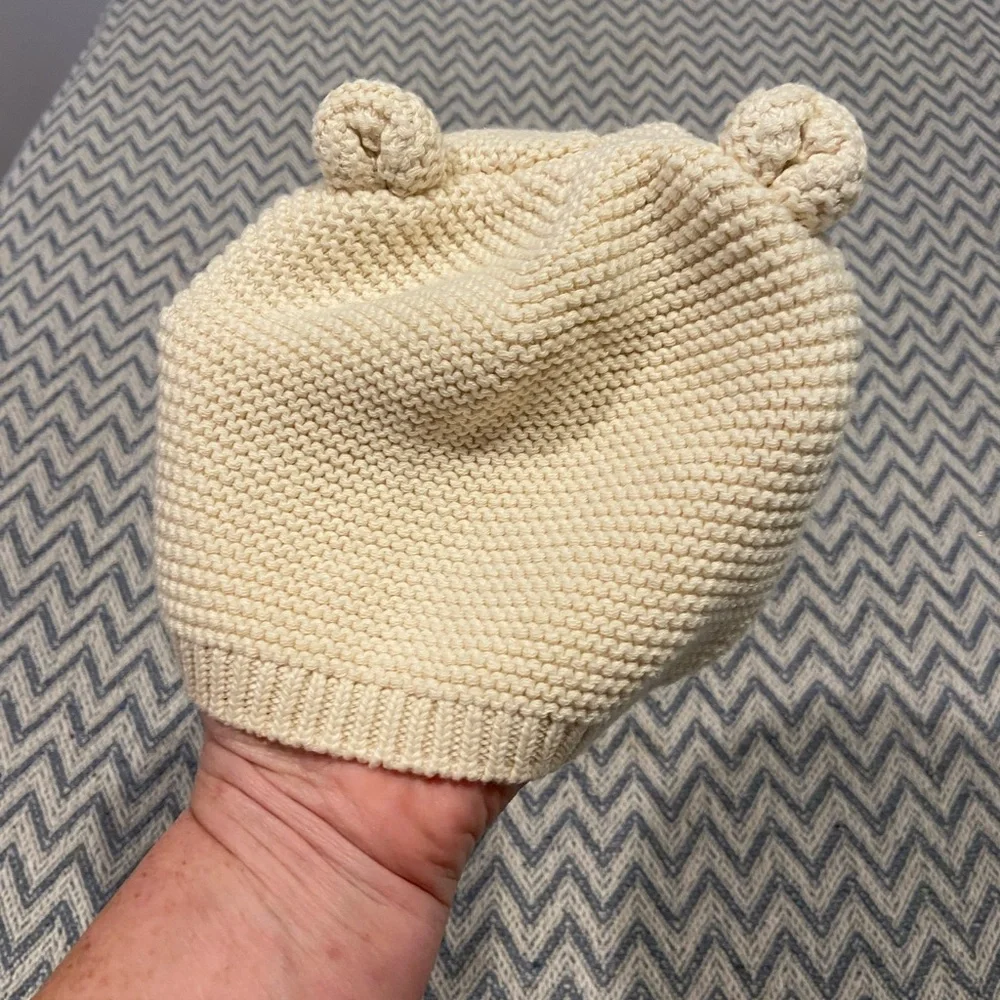 GAP Cream Knit Hat with Bear Ears